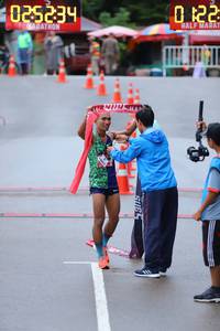 BIB: 025234
                            <button type="button" onclick="openModal(5716742)" class="btn btn-primary btn-sm float-right btn-popup" data-toggle="modal" data-target=".modal-high-quality">
                        <i class="fas fa-shopping-cart"></i> Add to Cart
                    </button>
                                            <button type="button" onclick="isThisMe(5716742, true)" class="btn btn-success btn-sm float-right btn-popup btn-isme hidden" data-toggle="tooltip" data-placement="bottom" title="นี่คือรูปของคุณใช่ไหม คลิกที่นี่เพื่อเอาเข้าอัลบั้ม">
                        <i class="fas fa-plus"></i> Add to album
                    </button>
                    <button type="button" onclick="isThisMe(5716742, false)" class="btn btn-warning btn-sm float-right btn-popup btn-isnotme hidden">
                        <i class="fas fa-ban"></i> Remove from album
                    </button>